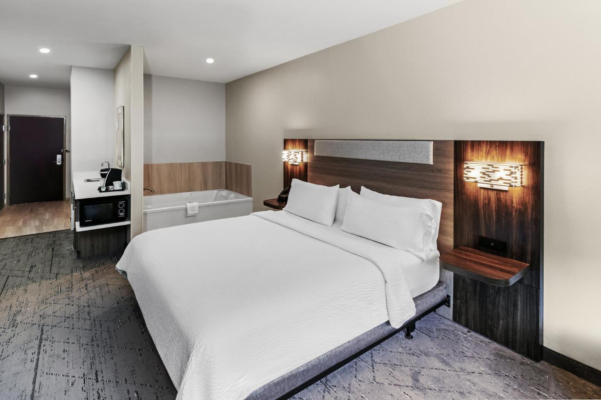 Holiday Inn Express Hotel & Suites Henderson - Traffic Star By Ihg Eksteriør bilde