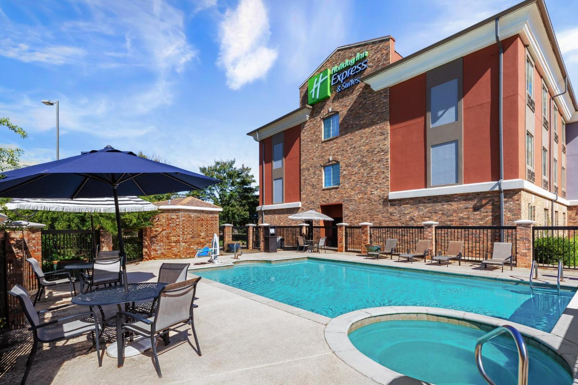 Holiday Inn Express Hotel & Suites Henderson - Traffic Star By Ihg Eksteriør bilde